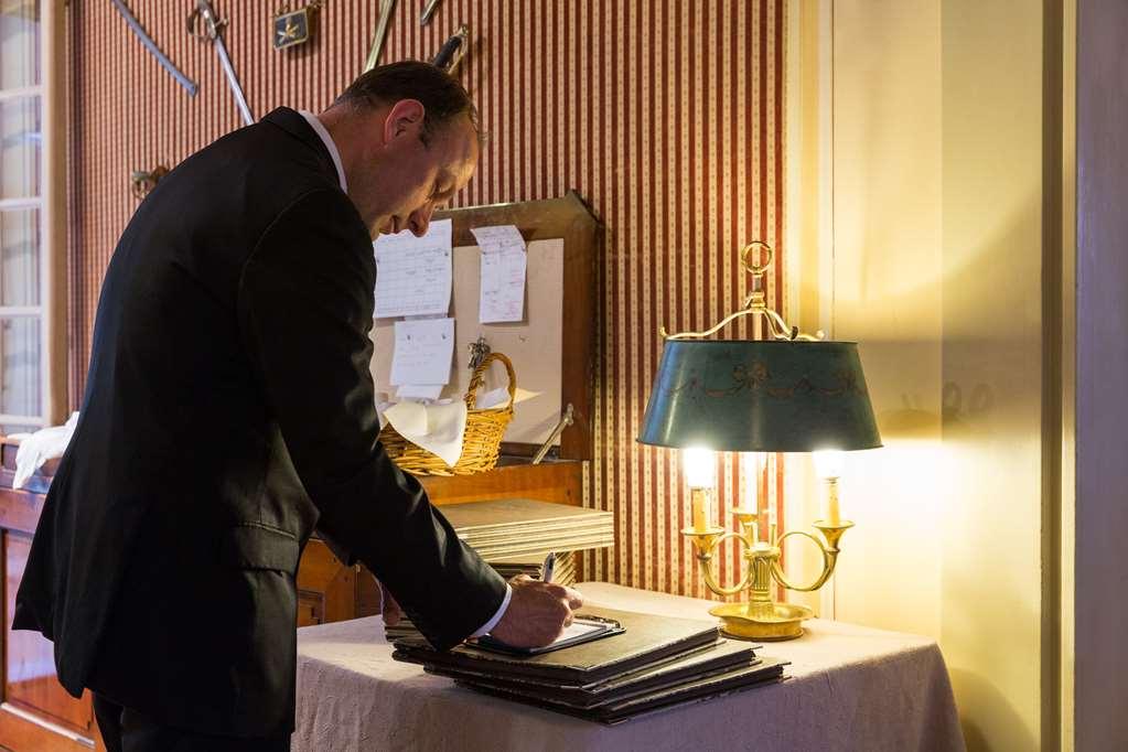 ชาโต เดอ โบลิเยอ แอนด์ แม็คโนเลีย สปา ดิ ออริจินัล เรอแล Hotel จู เลส์ ทัวส์ ร้านอาหาร รูปภาพ